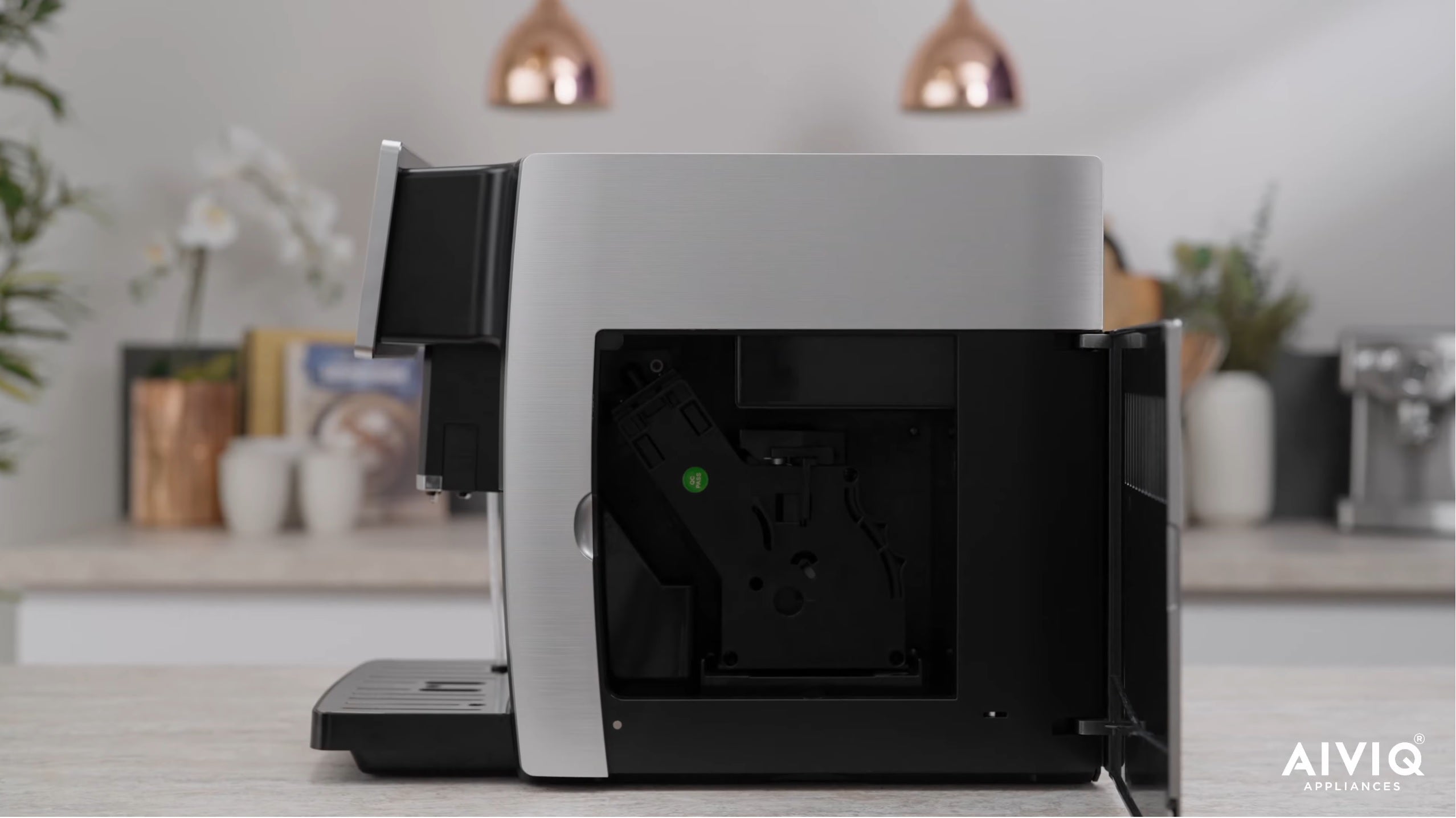 So reinigen Sie Ihre Brühgruppe in Ihrer AIVIQ AEM-101S Espressomaschine
