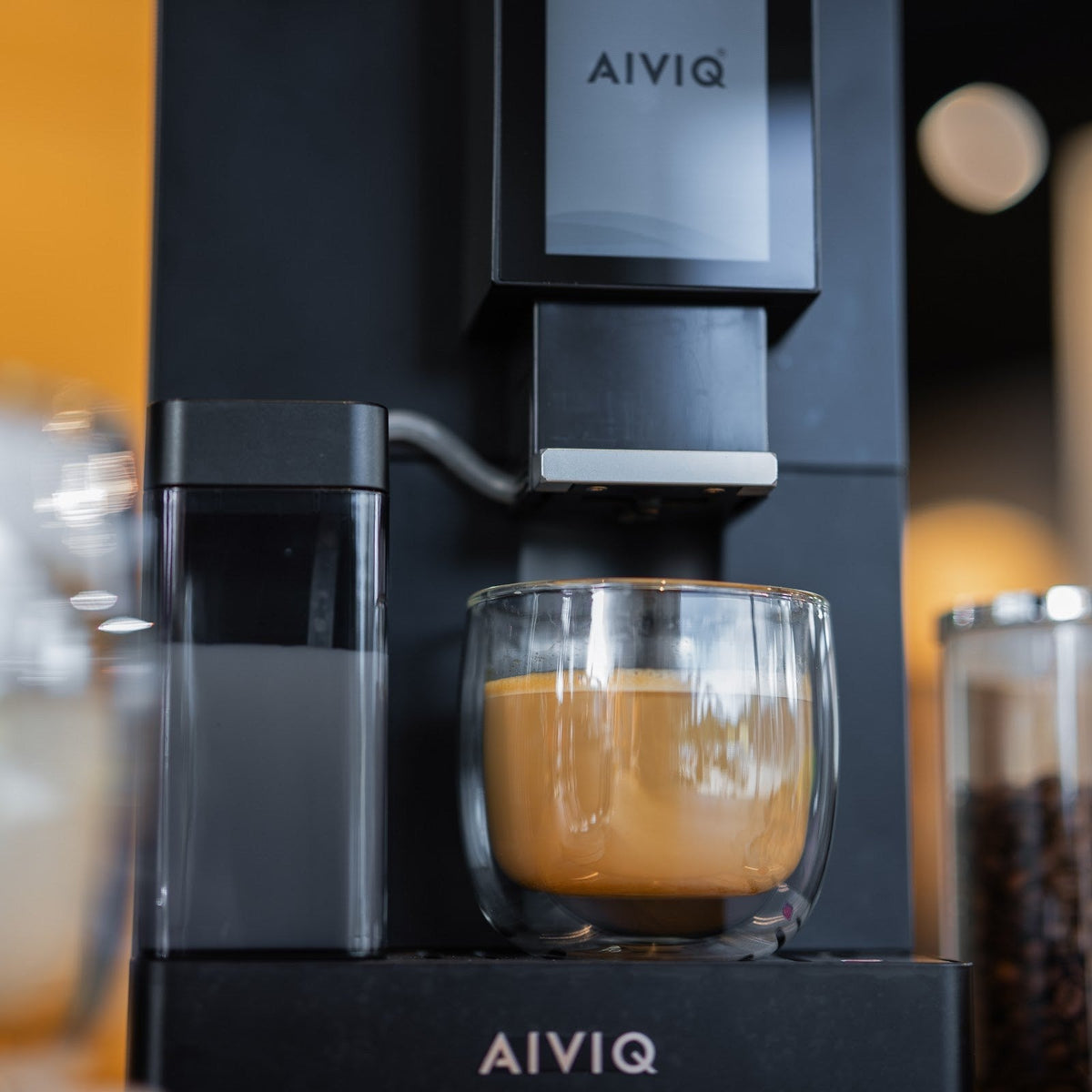 Lumina Pro: der Auslauf über einem Latte